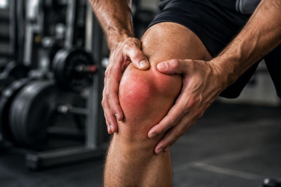 10 Most Common Weightlifting Injuries and How to Prevent Them spospo10