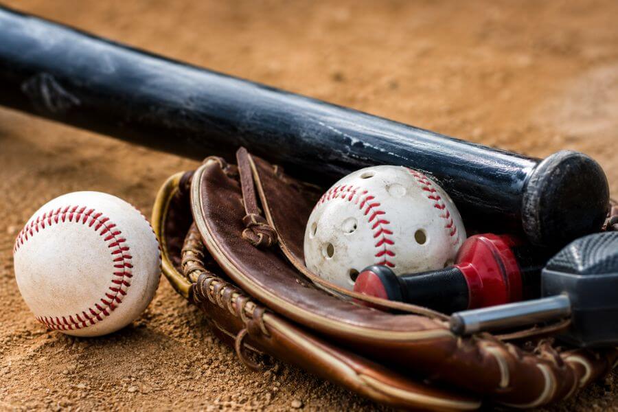 12 Most Essential Youth Baseball Training Aids Every Parent Should Buy spospo10