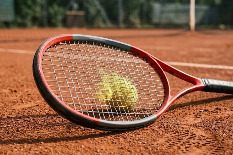 why-tennis-strings-lose-tension